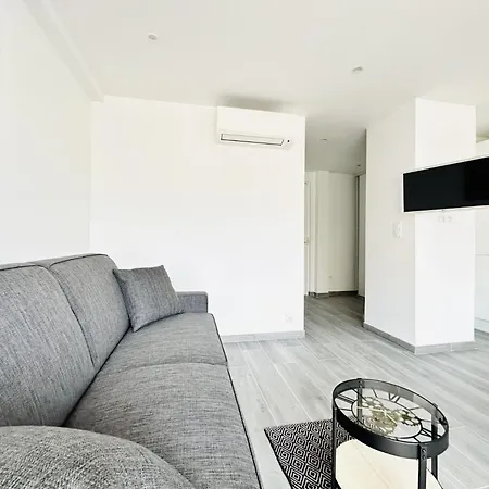 Apartment Le Royal Carnot - - Centre Terrasse Cannes