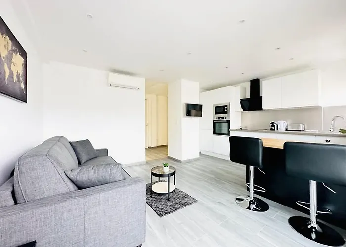 Le Royal Carnot - - Centre Terrasse Apartment Cannes