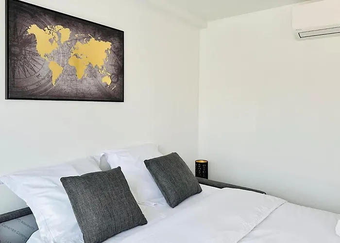 Le Royal Carnot - - Centre Terrasse Apartment Cannes