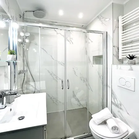 Appartement Le Royal Carnot - - Centre Terrasse Cannes